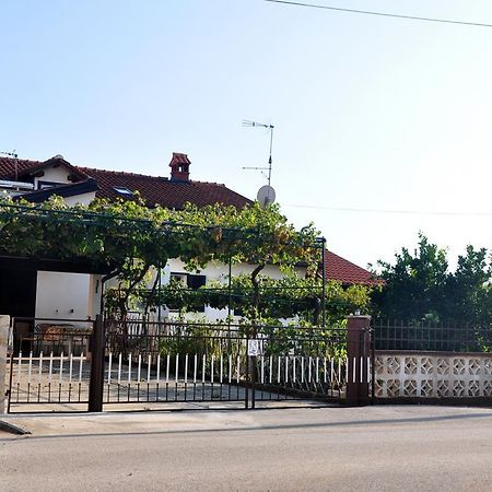 Franko Apartmani ซัมบราทิยา ภายนอก รูปภาพ